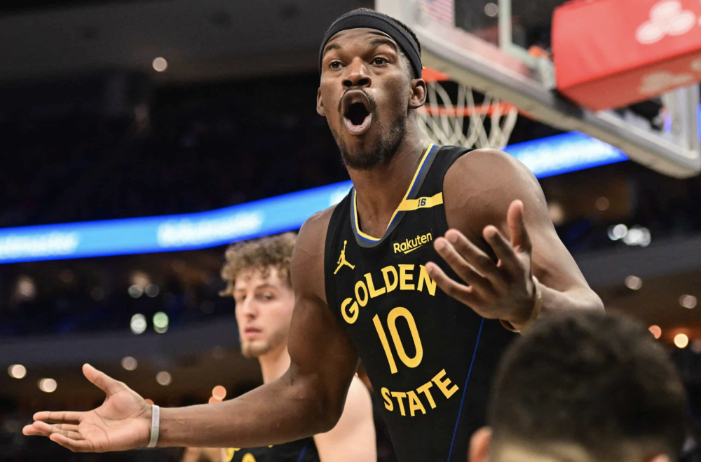 爱游戏官方-辽宁队鏖战魔术，东契奇关键制胜