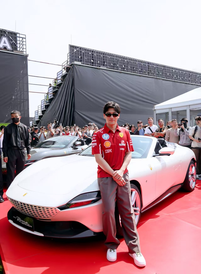 法拉利轻取梅赛德斯，周冠宇高光表现