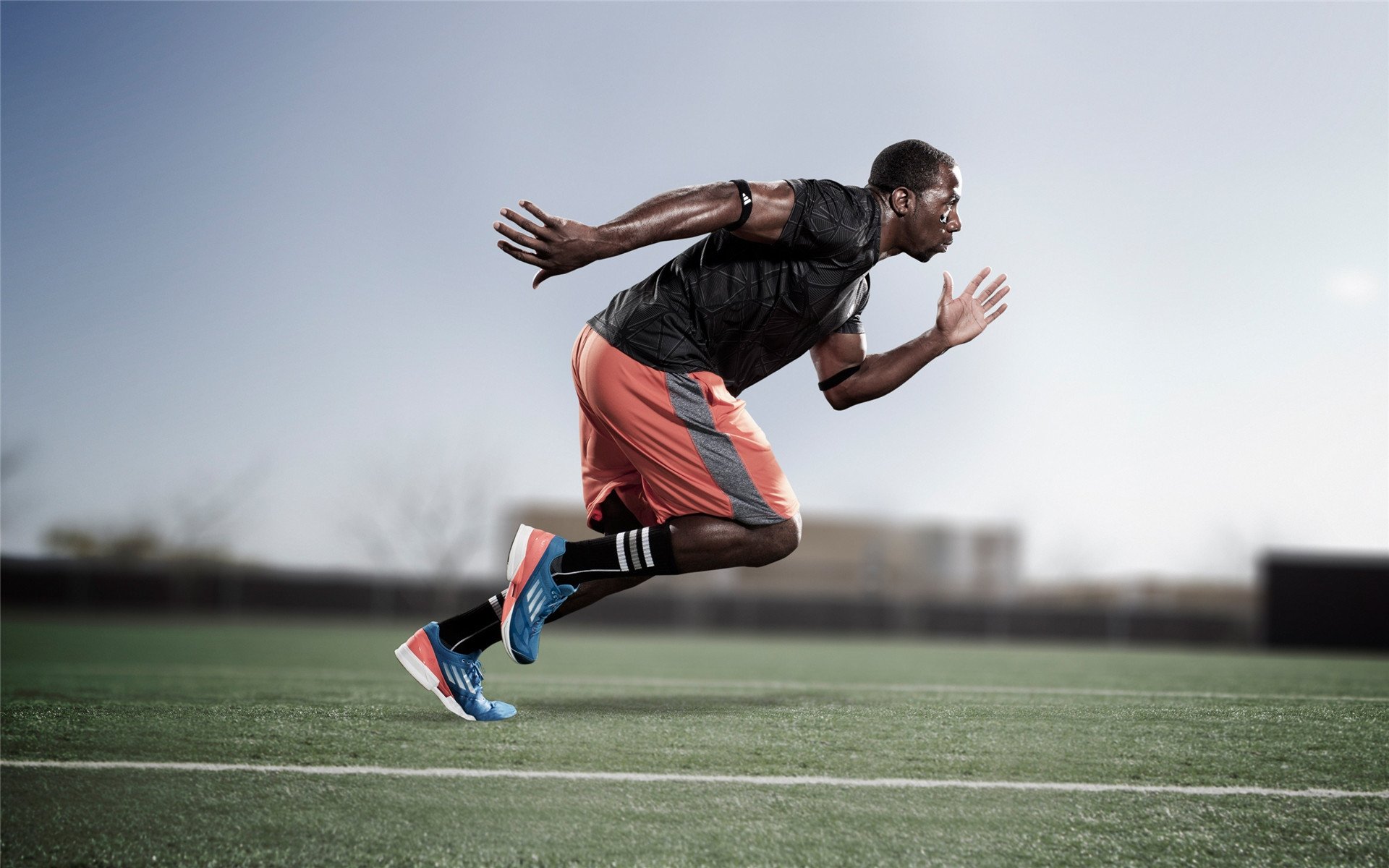 从布鲁克林到胶州湾，霍勒迪的东方奇兵导演逆转奇迹