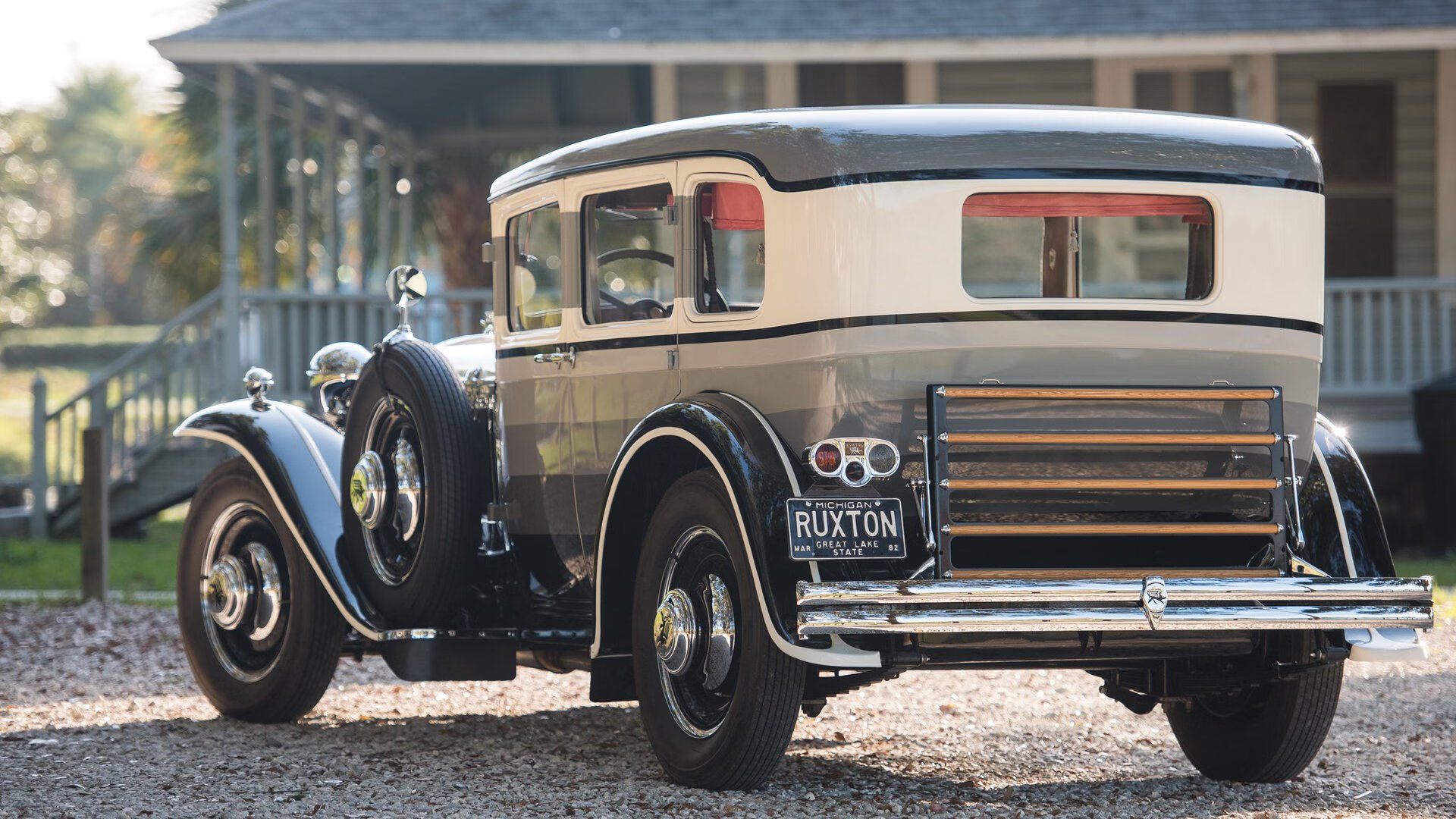 爱游戏-法比尼奥一锤定音定江山，曼联如潮攻势全面压制伊拉克