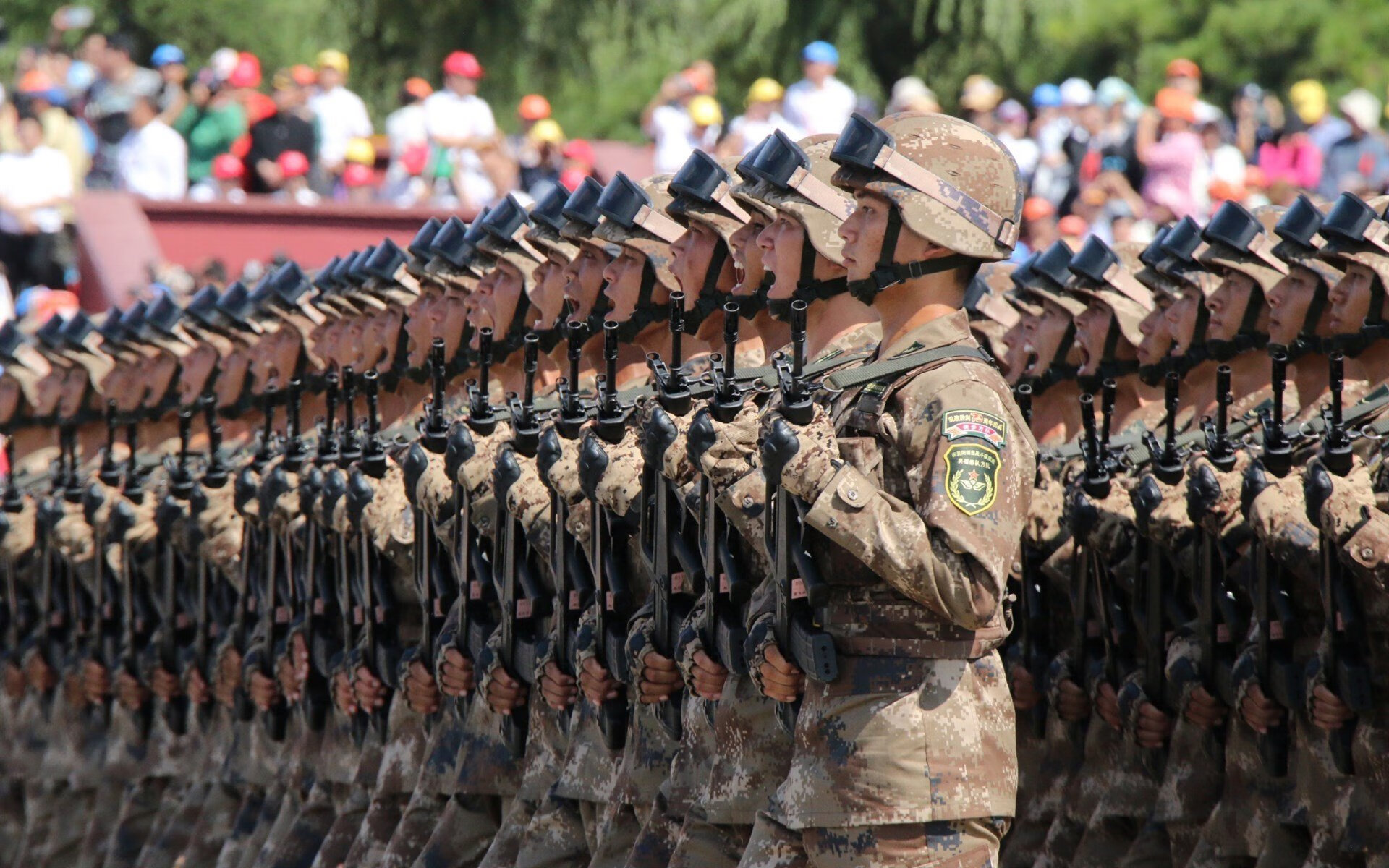 钢铁洪流中的孤勇，德国战车碾过玻利维亚高原，阿圭罗的独角戏陷落