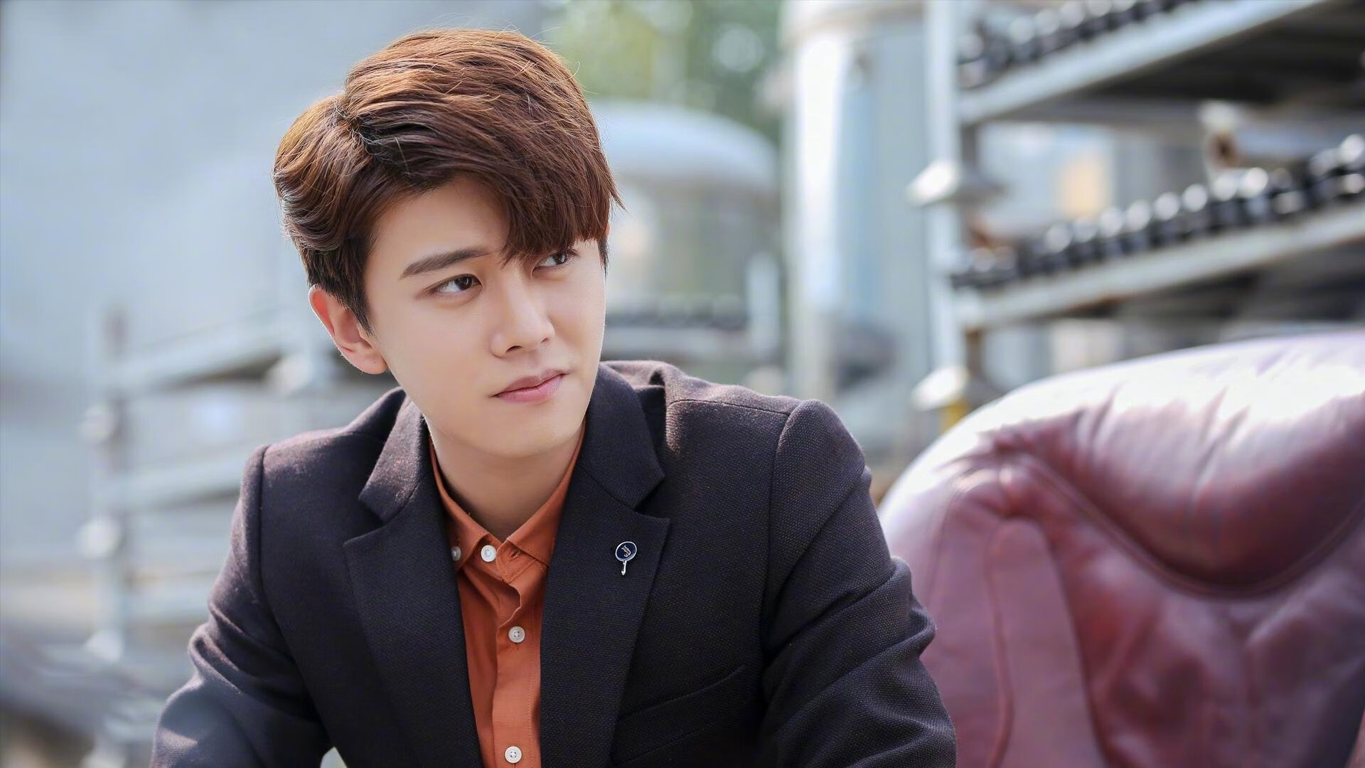 76人崩塌活塞仅用一分钟，第三节的利拉德让悬念戛然而止