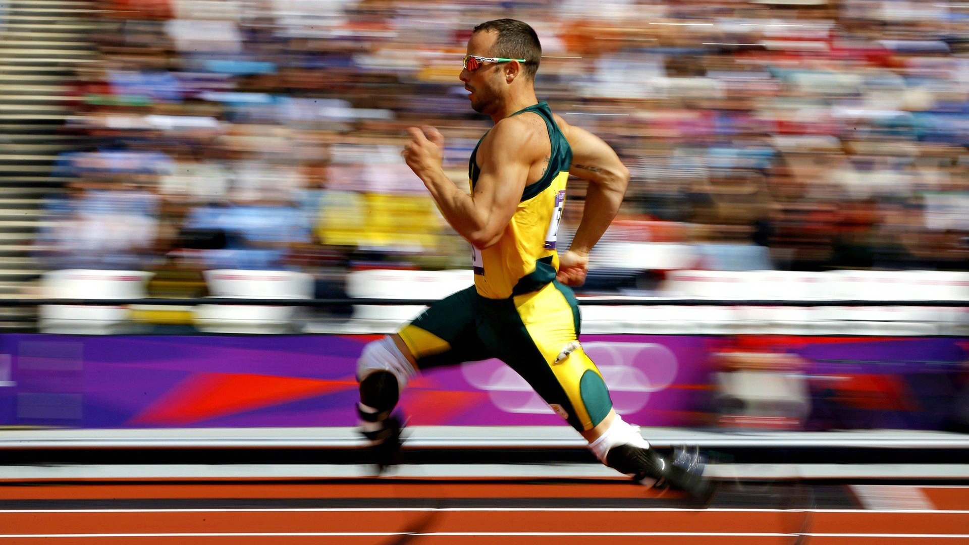 爱游戏官方入口-蓝白王朝的加冕礼，2026世界杯巅峰对决，法国以碾压之势击碎桑巴之梦，维尼修斯独舞成唯一主角